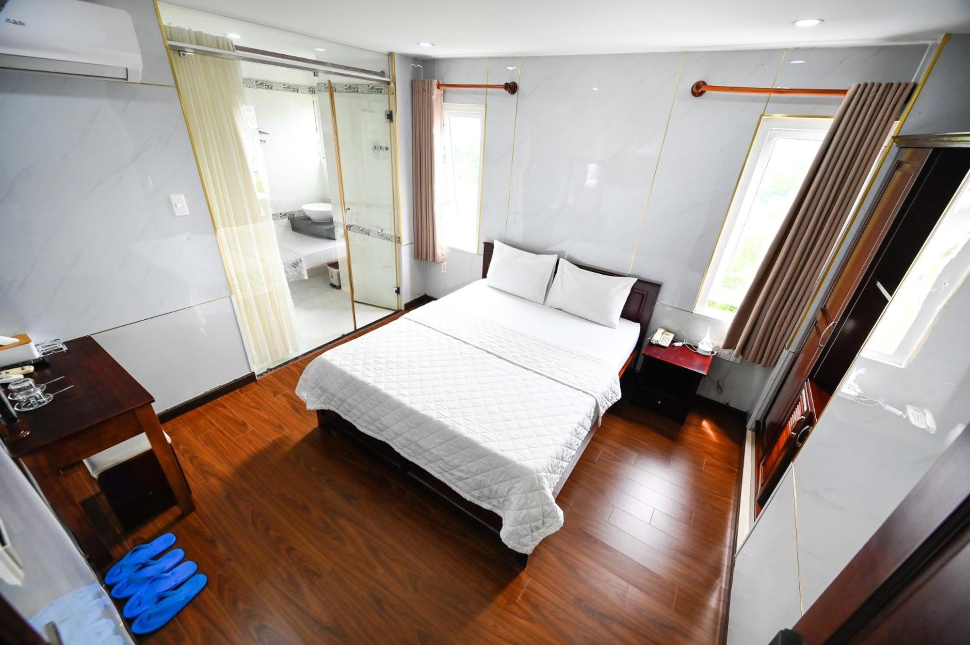 Gia Hoa Airport Hotel Ho Chi Minh City Exterior photo